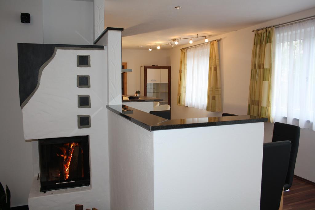 Villa Haus Magdalena à Piesendorf Extérieur photo